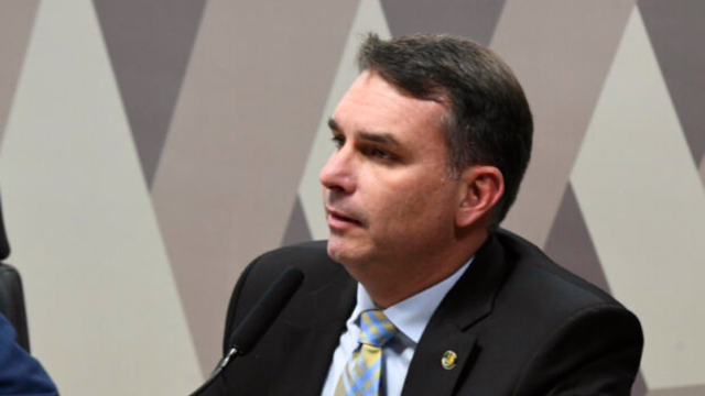 Pressão por apoio a Flávio Bolsonaro enfraquece tese de neutralidade em federação União Brasil–PP