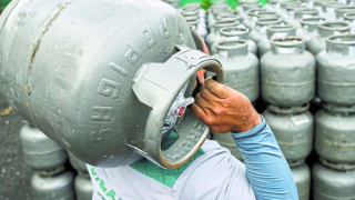 Gás de cozinha fica até 8,59% mais caro em um ano em BH e região, aponta pesquisa