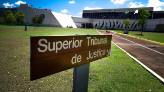 STJ autoriza retirada do sobrenome do pai por falta de vínculo afetivo