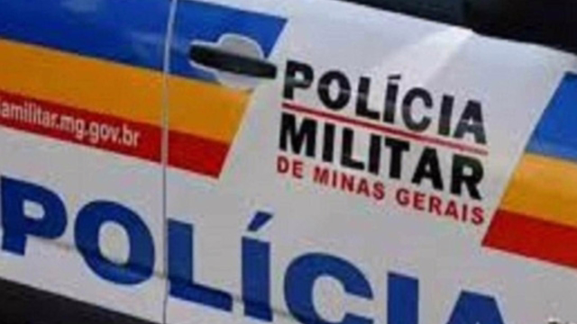 PM prende dois suspeitos e encontra pé de maconha de três metros em Timóteo