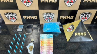 Homem com mandado em aberto é preso por suspeita de tráfico em Ponte Nova