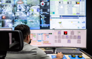 Usiminas reporta EBITDA ajustado de R$ 653 milhões e lucro líquido de R$ 896 milhões no 1T26