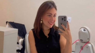 Dentista de 30 anos morre após carro sair da pista e bater em árvore em Buritama (SP)