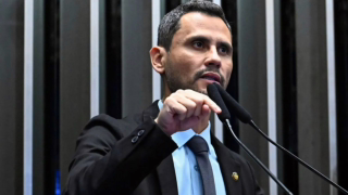 Cleitinho mantém suspense sobre candidatura ao governo de Minas em 2026
