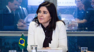 Tebet cobra desculpas de enviado de Trump após ofensas a brasileiras