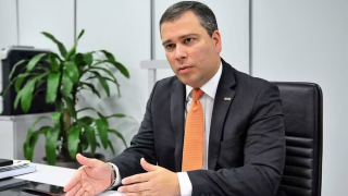 Ex-presidente do BRB preso na Compliance Zero sinaliza interesse em colaborar e pede transferência da Papuda ao STF