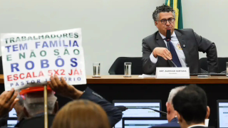 Câmara instala comissão para analisar PEC do fim da escala 6x1 e redução da jornada