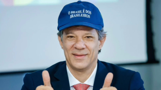 Haddad diz ter “orgulho” de taxar super-ricos e defende justiça tributária