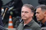 Bolsonaro é internado em Brasília para cirurgia no ombro após autorização de Moraes
