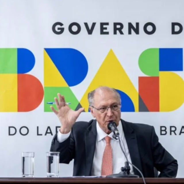 Alckmin defende mandato para ministros do STF após Senado rejeitar indicação de Jorge Messias