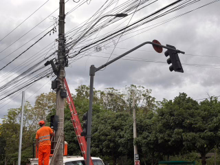 Ipatinga instala fiscalização eletrônica e mira redução de acidentes no trânsito
