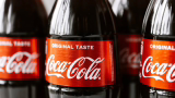 Coca-Cola reduz tamanho de embalagens para enfrentar queda no consumo, diz CEO