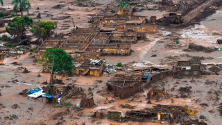Justiça inglesa nega novo recurso da BHP e mantém responsabilização por desastre de Mariana