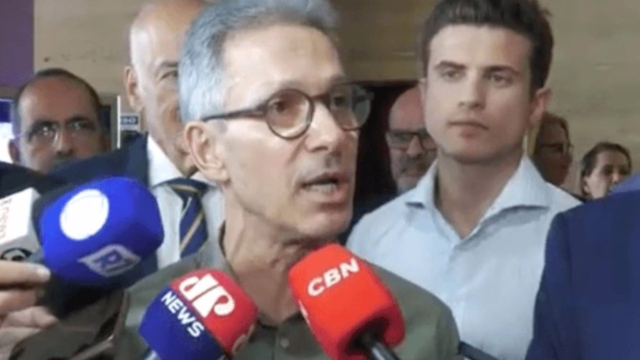 Zema diz que quer disputar a Presidência e descarta ser vice de Flávio Bolsonaro