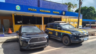 PRF recupera Corolla Cross com registro de roubo na BR-040, em MG