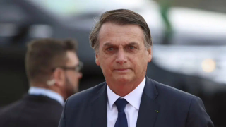 Defesa de Bolsonaro pede ao STF revisão criminal para reverter condenação de 27 anos