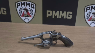 Suspeitos de dois roubos a postos na MG-458 são presos após fuga pela BR-381 em Ipatinga