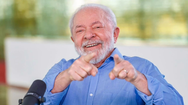 Lula assina MP e acaba com imposto federal da “taxa das blusinhas” em compras de até US$ 50