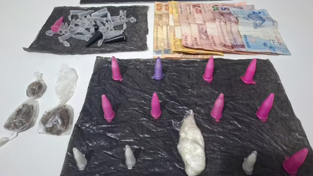Operação da PM prende suspeito de tráfico e apreende cocaína, maconha e dinheiro em Timóteo