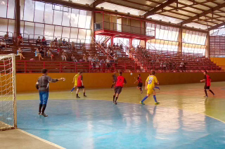 Ipatinga sedia etapa microrregional do JEMG e recebe estudantes-atletas de 11 municípios