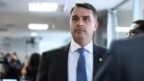 Bancada do PL marca reunião reservada com Flávio Bolsonaro após repercussão de áudios
