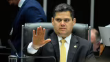 Flávio Dino suspende ação na Justiça Federal do RS sobre suspeitas ligadas a Alcolumbre