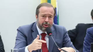 Falta de orçamento e pessoal reduz equipe do Gás do Povo a dois servidores no ministério