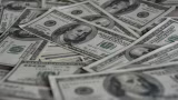 Dólar sobe a R$ 5,022; falas de Trump derrubam petróleo e política eleva cautela