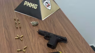 Suspeito de feminicídio é preso em Naque; PM apreende pistola 9mm e drogas