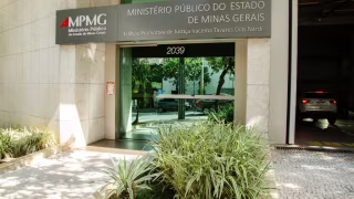 Procon-MPMG multa Santander em R$ 1,7 milhão por falhas no SAC