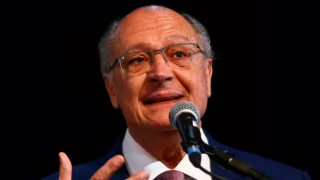 Comissão da Câmara aprova convite para Alckmin explicar fala sobre acesso a armas