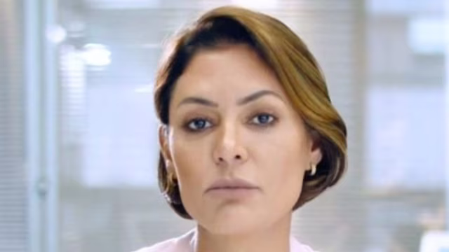 Michelle diz que não vai se envolver em crise com Flávio e Vorcaro e foca em Jair Bolsonaro