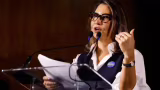 Janja critica “machosfera” e diz que discurso “red pill” alimenta violência contra mulheres