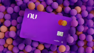 Nubank pode bloquear ou encerrar contas; movimentações fora do padrão entram em análise