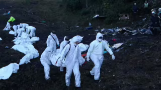 Justiça condena Chapecoense a indenizar família de jornalista morto em voo de 2016