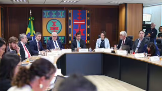 Enade aponta desempenho insuficiente de 53,1% dos formados em licenciaturas a distância