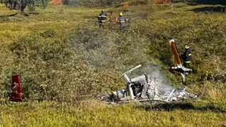 Helicóptero cai e pega fogo em Pomerode; piloto morre no local