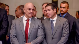 Moraes arquiva investigação sobre bagagens sem fiscalização e beneficia Hugo Motta e outros parlamentares
