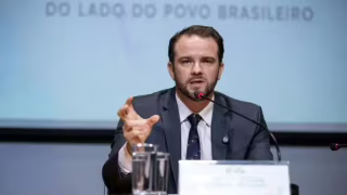 Governo deve anunciar nova trava de gastos no Orçamento de 2026 nesta sexta