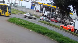 Motociclista de 20 anos morre após colisão com caminhão na marginal da BR-369, em Londrina