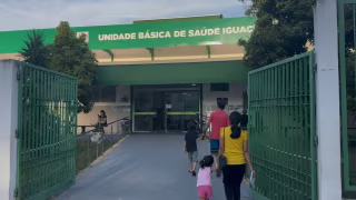 Baixa adesão à vacina da gripe leva MG a ampliar público, mas aplicação segue gradual no Vale do Aço