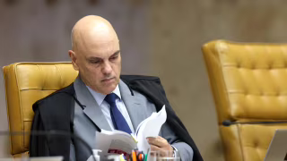 Moraes é notificado por e-mail nos EUA e tem 21 dias para responder ação da Rumble e Trump Media