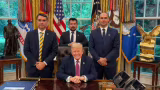 Flávio Bolsonaro se reúne com Trump no Salão Oval; encontro não apareceu na agenda pública