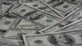 Mercado reage a IPCA-15 e queda do petróleo; dólar e Ibovespa ficam no radar