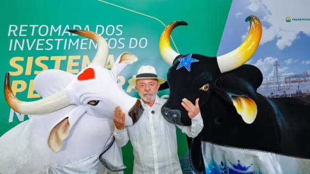 Lula diz em Manaus que Festival de Parintins dá “lição de civilidade” e cita patrocínio de R$ 5,2 milhões da Petrobras