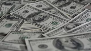 Dólar abre em alta após tensão entre EUA e Irã perto do Estreito de Ormuz