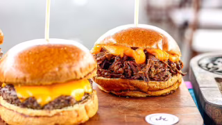 Campinas é a única cidade do interior no top 10 do iFood e fica em 9º em pedidos de hambúrguer