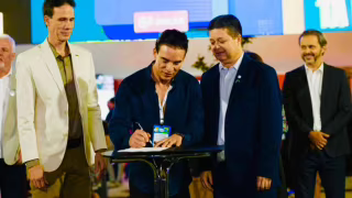 Convênio entre ACIAPI/CDL e Allp Fit é celebrado na abertura da Feiraço