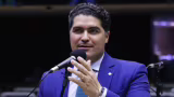 Newton Cardoso Jr. protocola declaração para confirmar voto a favor da PEC que acaba com escala 6x1