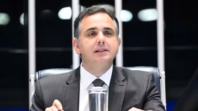 Pacheco confirma que não disputará o governo de Minas em 2026 e descarta tribunais superiores